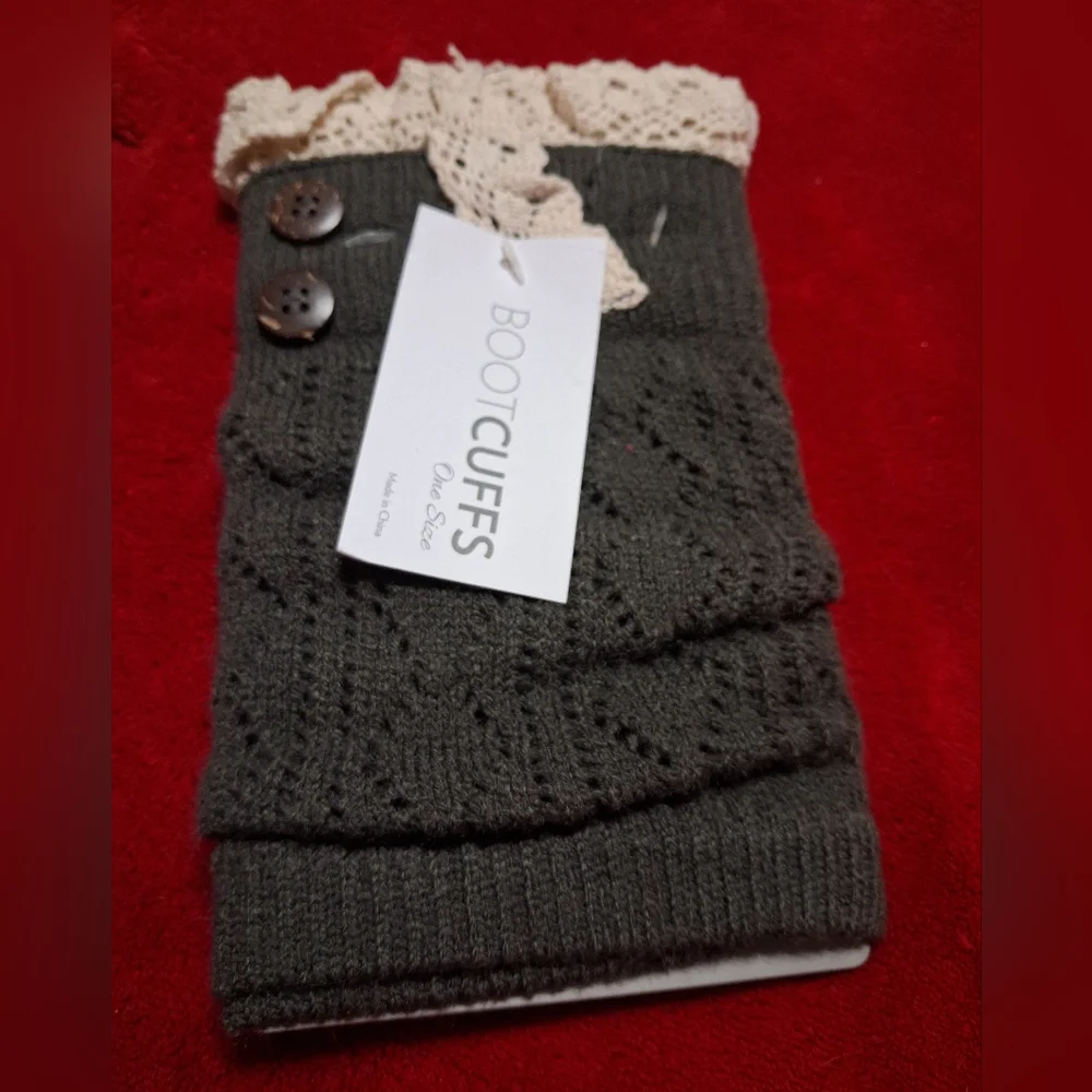 Vanity Boot Cuffs Gray W/ Cream Lace NWT